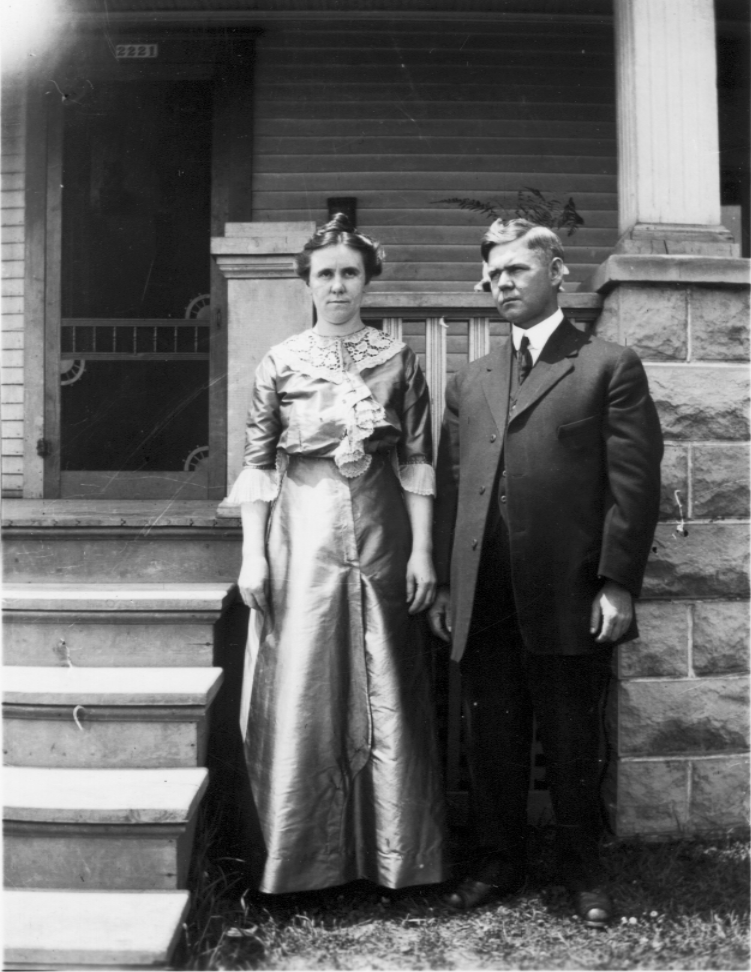 Thomas Elmer Trott and Maria